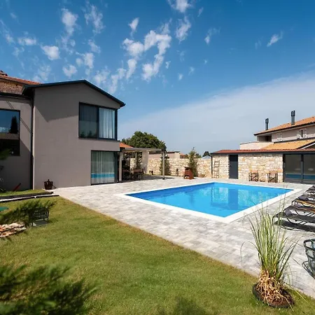 La Tabachina Villa Sivati